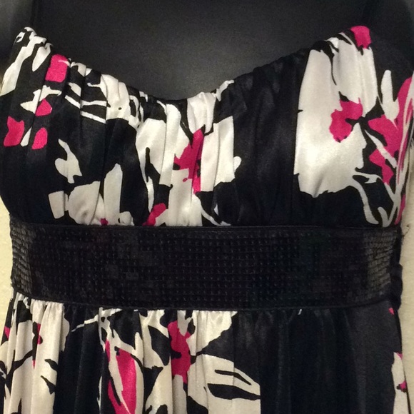 Ruby Rox Dress - Picture 4 of 4